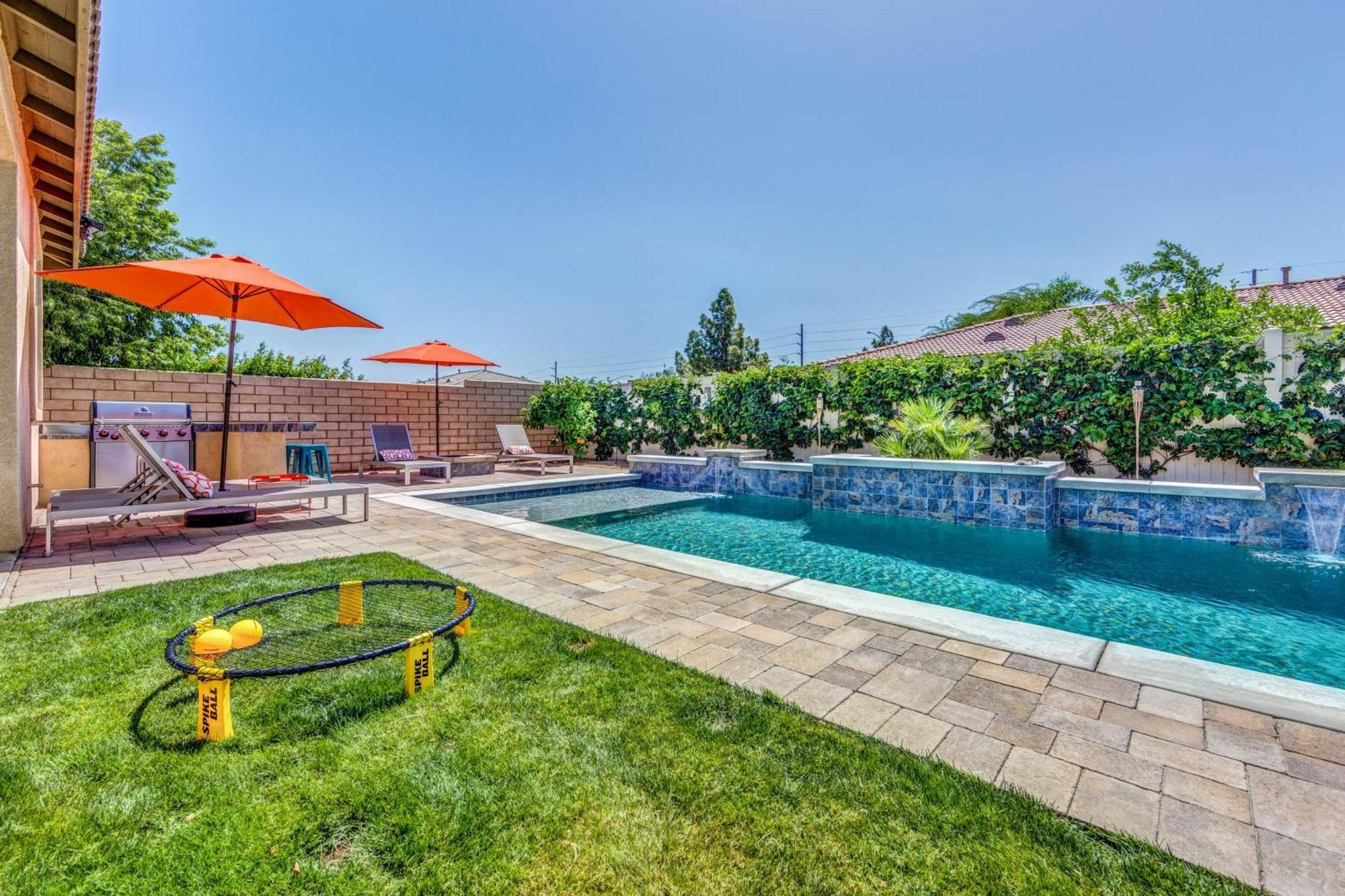 Magnolia By Avantstay Magnificent Coachella Valley Oasis W Pool Spa Indio Dış mekan fotoğraf